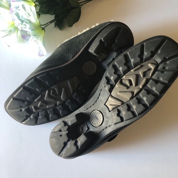 UGG Australia Women’s shoes - Picture 4 of 5